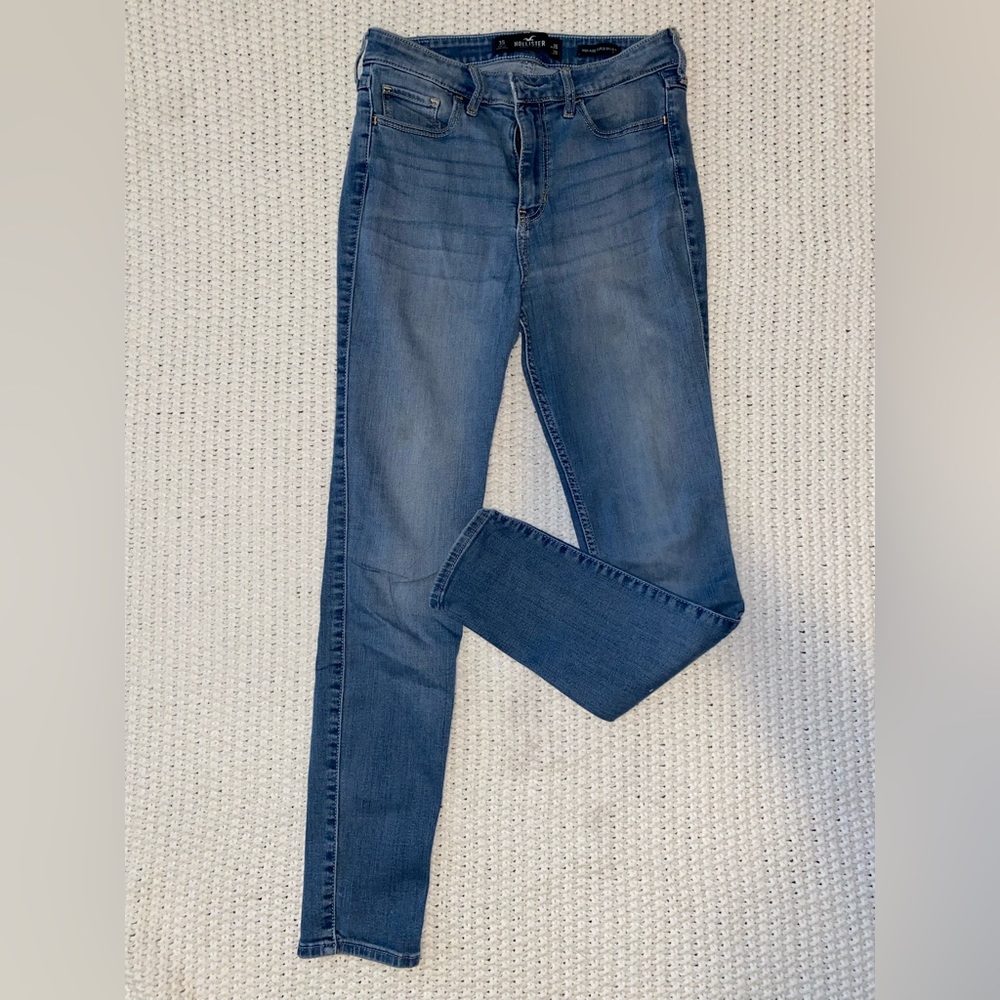 Hollister high rise super skinny jeans
